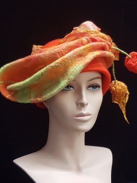 Oranje vilten hoed